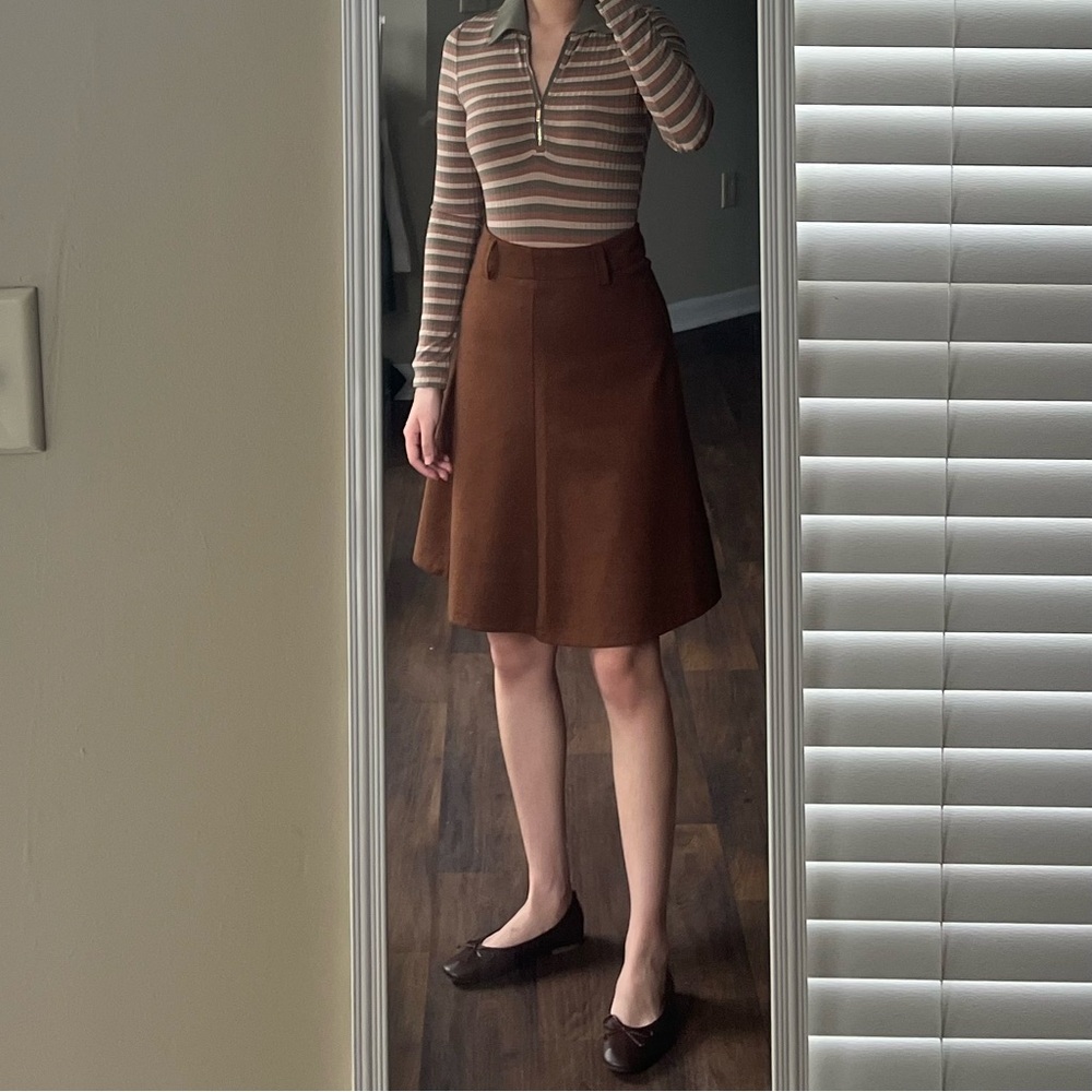 2pcs Vintage Set: long sleeve top & midi skirt